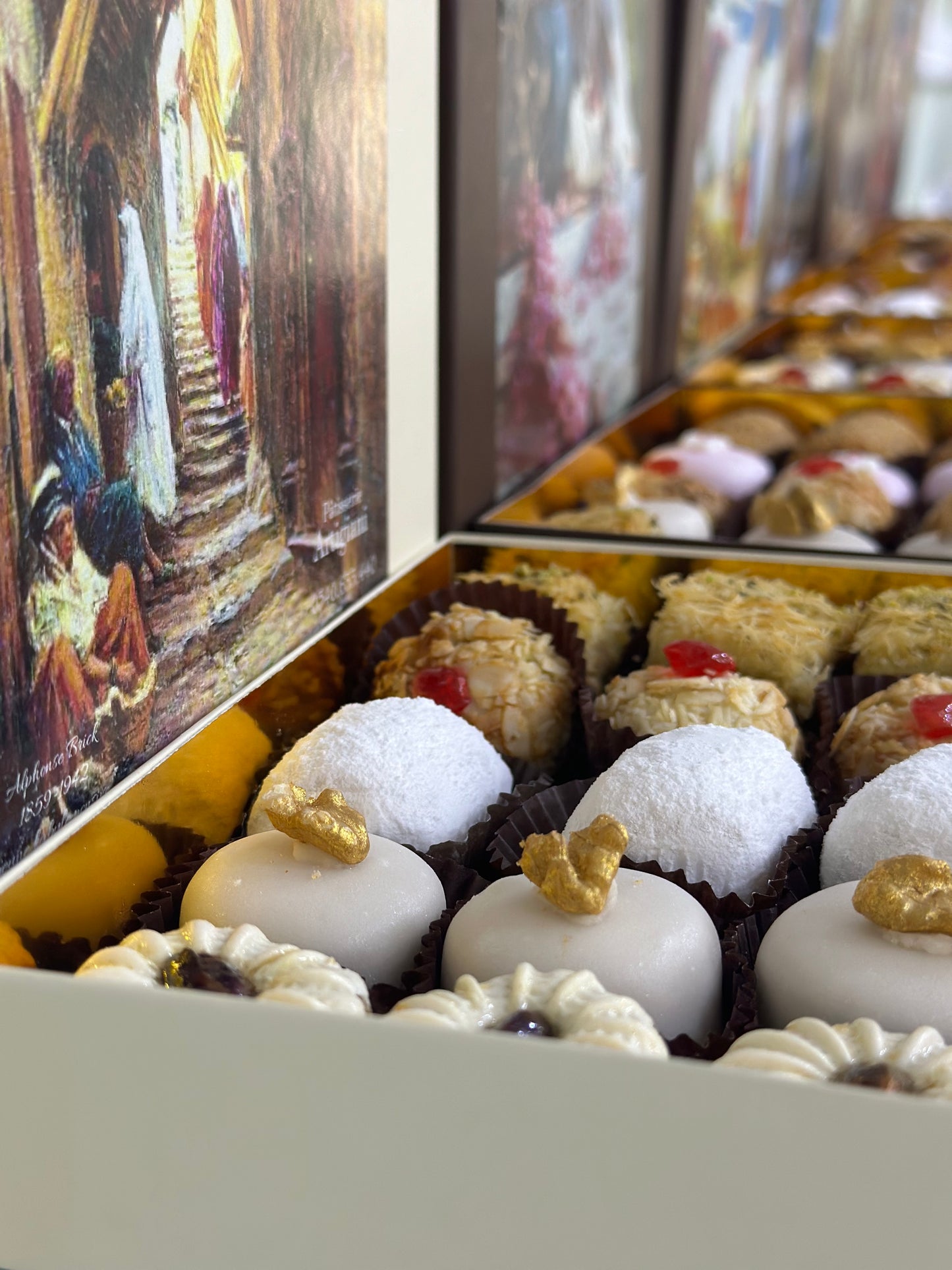 Coffret 25 pièces mini traditionnels علبة 25 قطعة حلويات تقليدية جزائرية