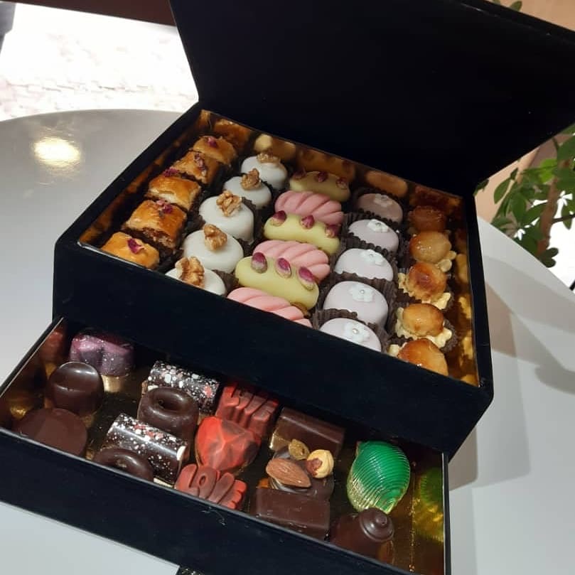 Coffret 50 pièces mini traditionnel علبة 50 قطعة حلويات تقليدية جزائرية